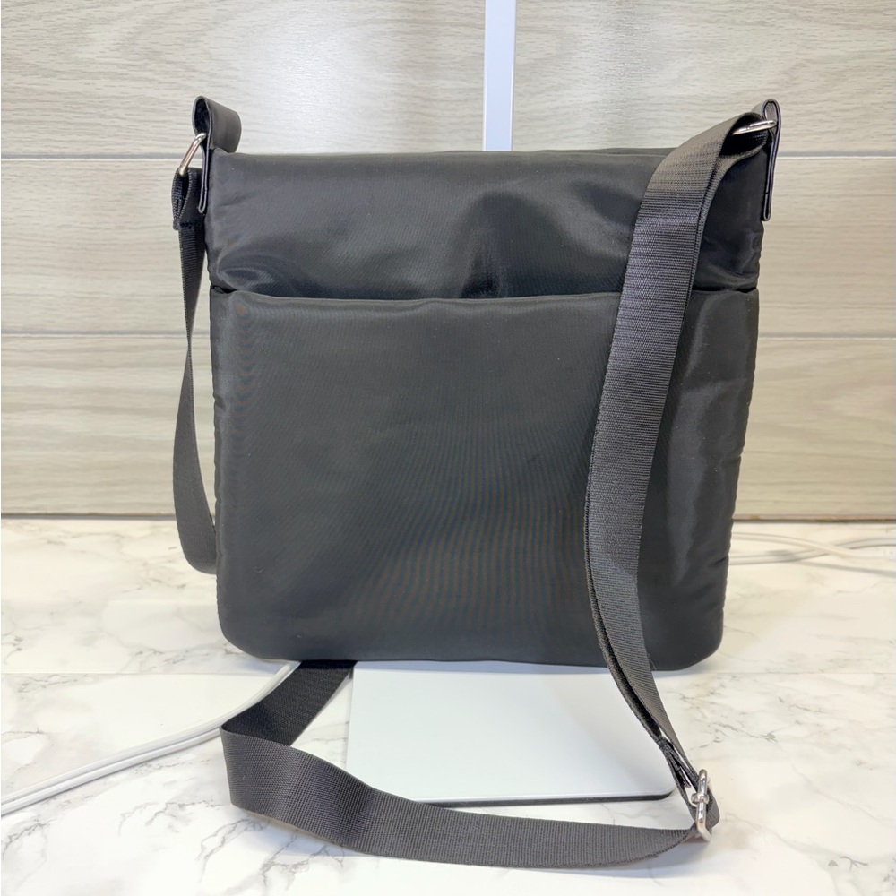 Source Unknown Black Crossbody Bag